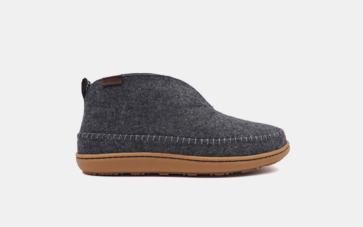 Deal: Pendleton Now Makes a Pair of Cozy, Affordable Slippers
