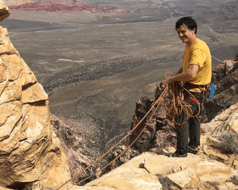 Free Solo Climber Brad Gobright Dies in a Climbing Accident
