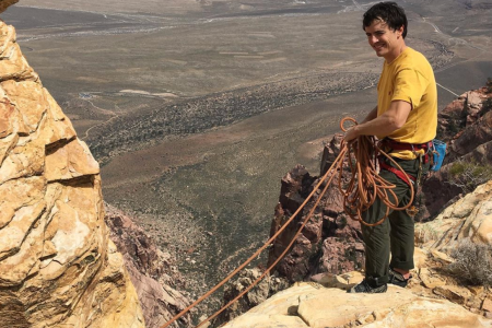 Free Solo Climber Brad Gobright Dies in a Climbing Accident