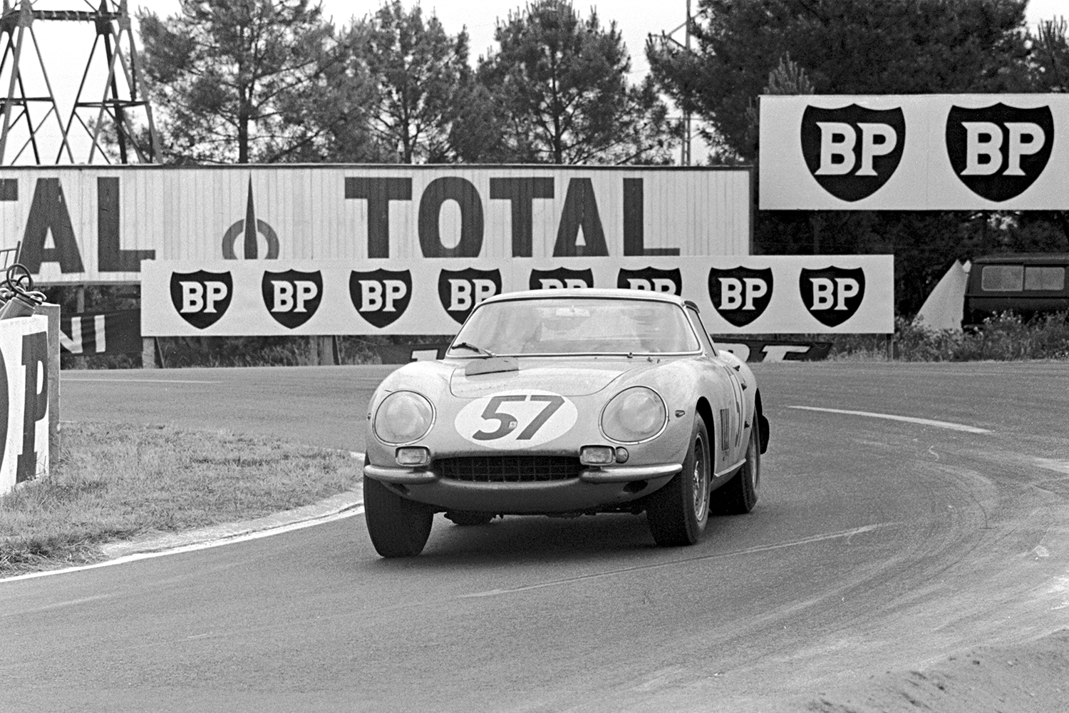 <strong>Ferrari 275 GTB/C</strong><br><strong>Car numbers:</strong> 26, 29 and 57<br>While none of the official Ferrari team cars finished, two of these competition versions of the 275 GTB did: No. 29 driven by Piers Courage and Roy Pike, and No. 57 driven by Pierre Noblet and Claude Dubois.