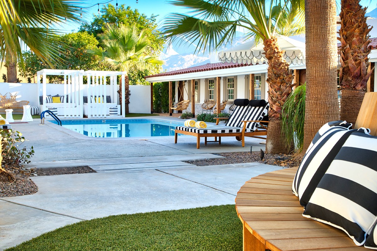 Review The Dive Palm Springs Feels Like An Actual Escape Insidehook