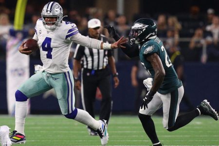 Dak Prescott is pursued by Malcolm Jenkins of the Philadelphia Eagles. (Richard Rodriguez/Getty)