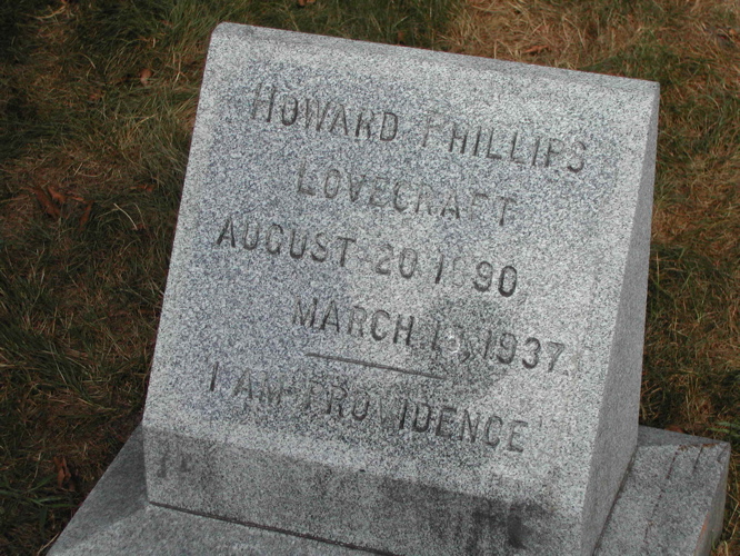 Lovecraft's grave