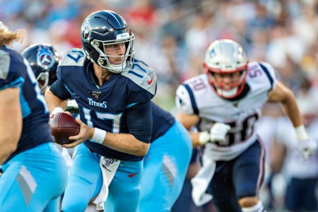 How to Bet Wildcard Weekend in the NFL, including Titans-Patriots and Seahawks-Eagles