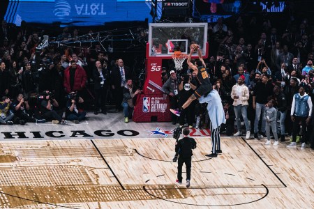 Aaron Gordon dunks over Tacko Fall