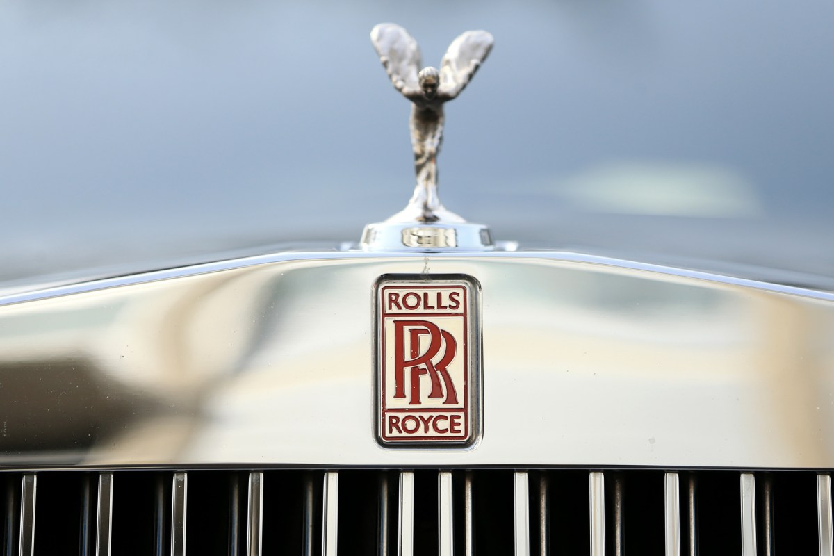 Rolls Royce Whispers app