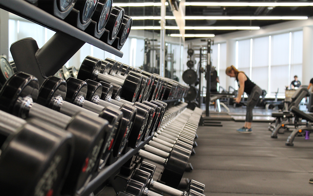 How to Be the Cleanest, Most Hygienic Person at Your Gym