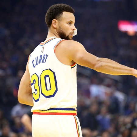 Stephen Curry Returns to NBA Action in Loss to Raptors
