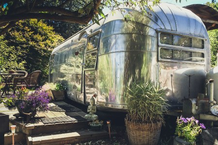 Airbnb Vows to Earn Back Hosts’ Trust With $260 Million Relief Package