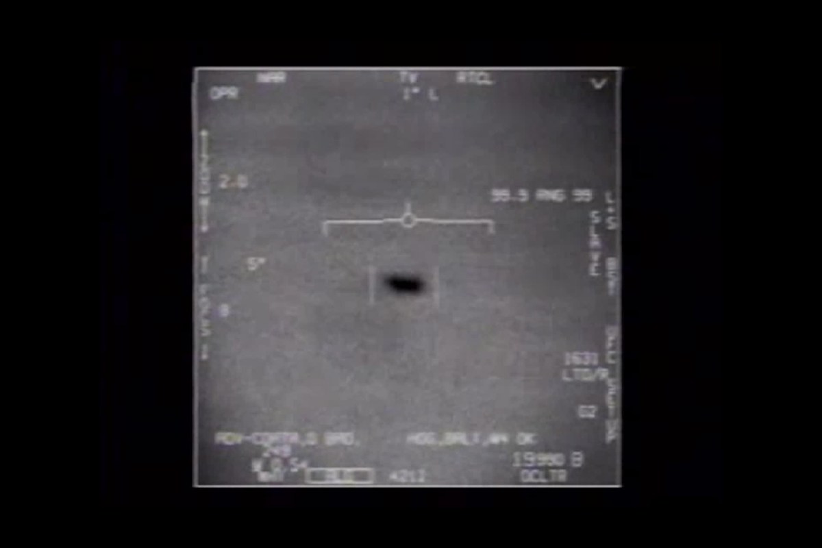 US Navy video of a UFO