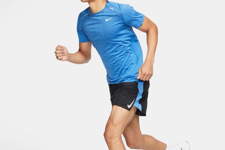 Deal: Save $45 on a Full Nike Running Kit, Today Only