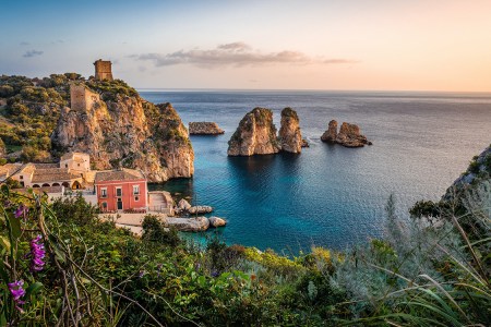 Sicily Pledges to Pay Half of Visitors’ Flight Costs for Late 2020 Vacations