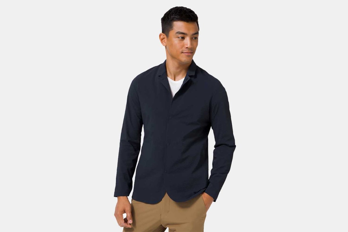 Deal: This Snazzy Lululemon Blazer Is $100 Off - InsideHook Deal: This Snazzy Lululemon Blazer Is $100 Off - InsideHook