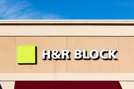 H&R Block tax preparation office exterior. (Photo by John Greim/LightRocket via Getty Images)