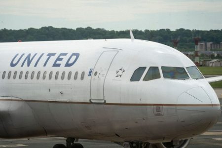 NFL Player Files Sexual Harassment Lawsuit Against United Airlines