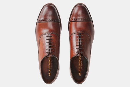 Allen Edmonds brown cap-toe Oxford dress shoes