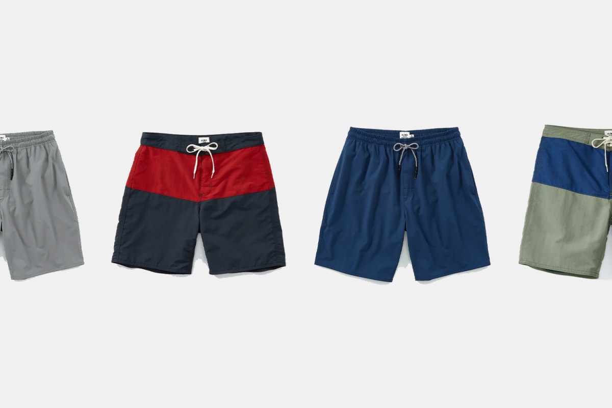 Deal: Flint and Tinder Swim Trunks Are Up to 30% Off at Huckberry ...