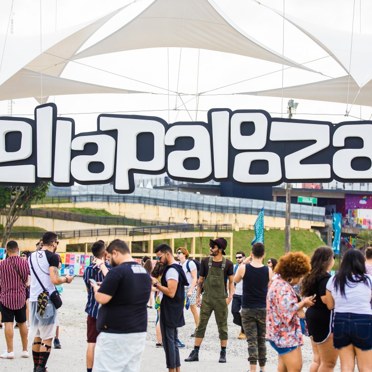 A general view of the Lollapalooza Logo entrance during the first day or day one of Lollapalooza Brazil Music Festival at Interlagos Racetrack on April 05, 2019 in Sao Paulo, Brazil. (Photo by Mauricio Santana/Getty Images)
