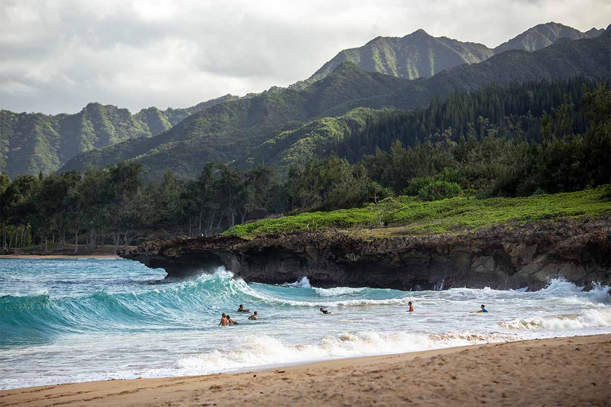 Hawaii beach and mountains
