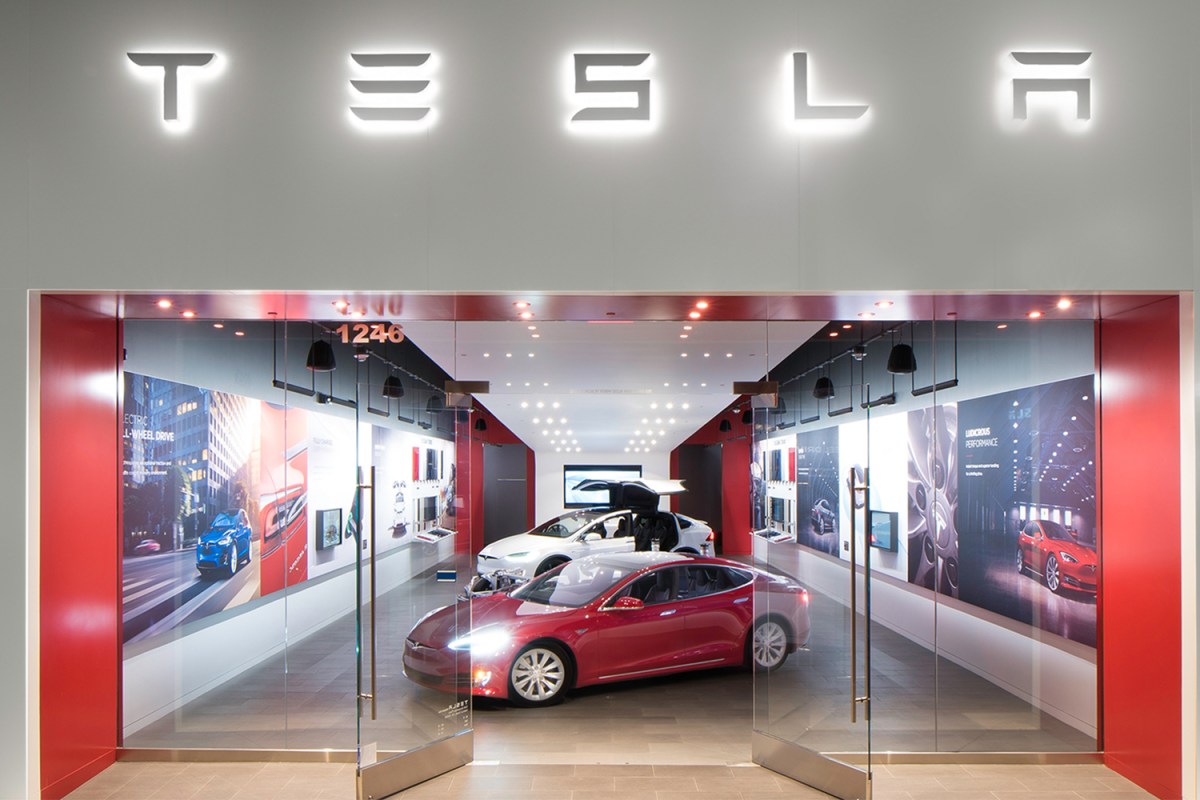 Tesla electric vehicle storefront in Walnut Creek