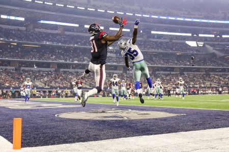 Dallas Cowboys safety Kavon Frazier defends a fade to tight end Anthony Denham.