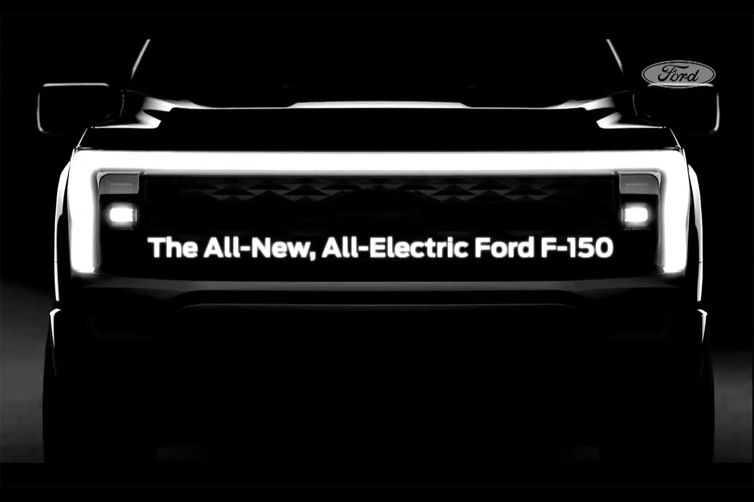 LED light bar on the front grille of the 2023 electric Ford F-150 pickup truck