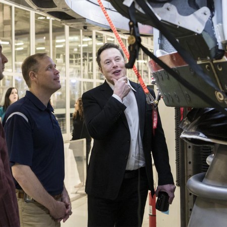 SpaceX Vice President of Propulsion Engineering Will Heltsley, NASA Administrator Jim Bridenstine and SpaceX CEO Elon Musk