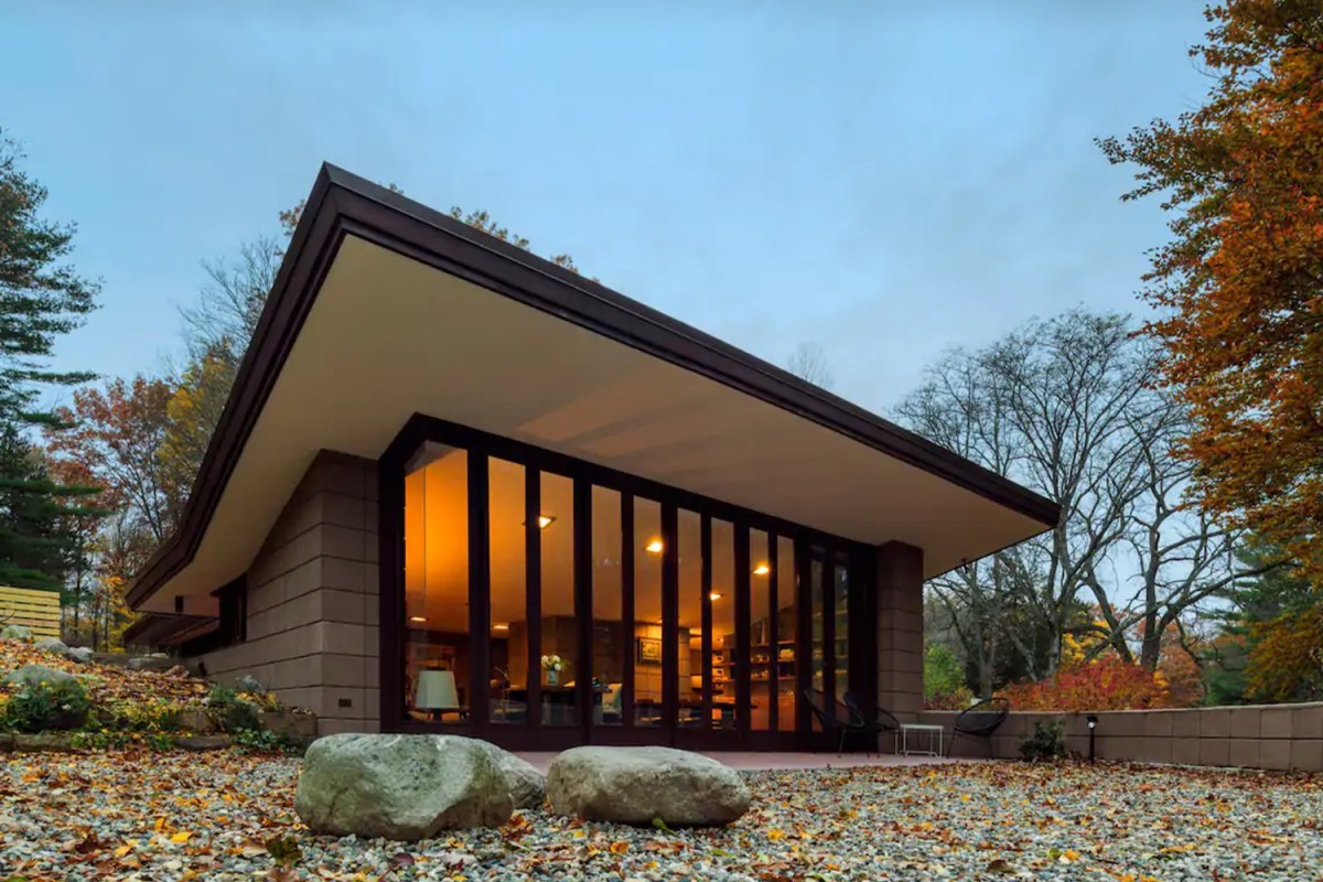 Airbnb Architectural Masterworks to Rent: Stunning Airbnb Rentals -  InsideHook