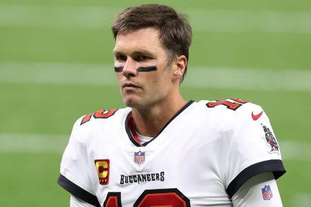 Tom Brady Has Disastrous Debut for Buccaneers in Loss