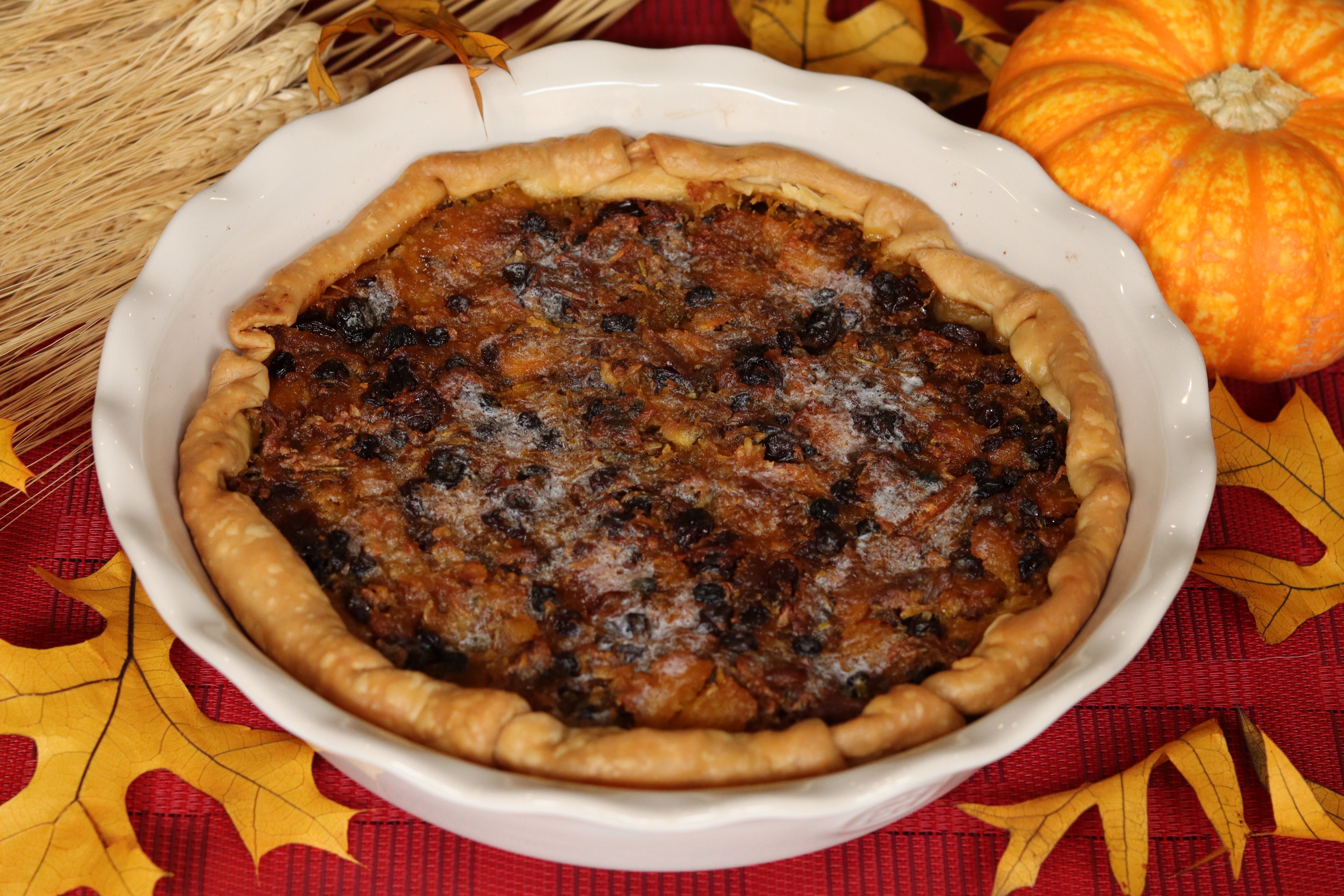 How to Make a Pumpkin Pie Recipe From the 1600s for ...