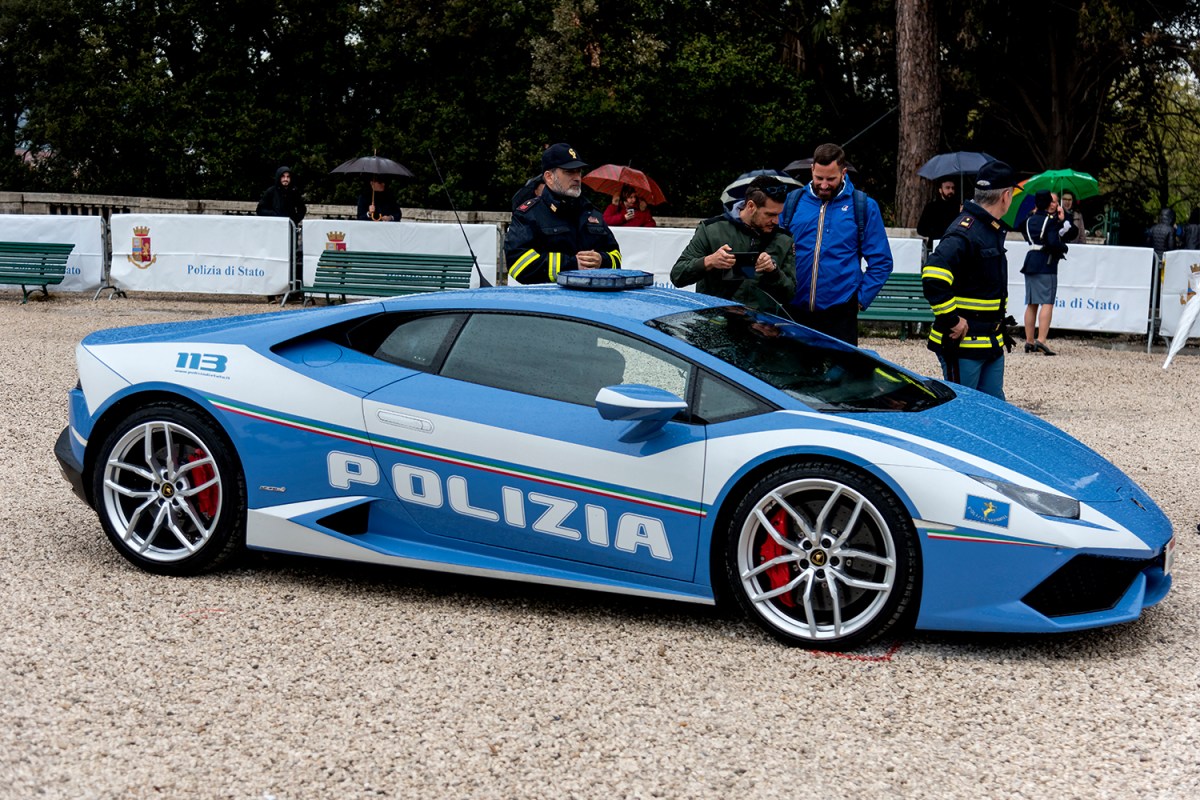 Italian police Lamborghini Huracan