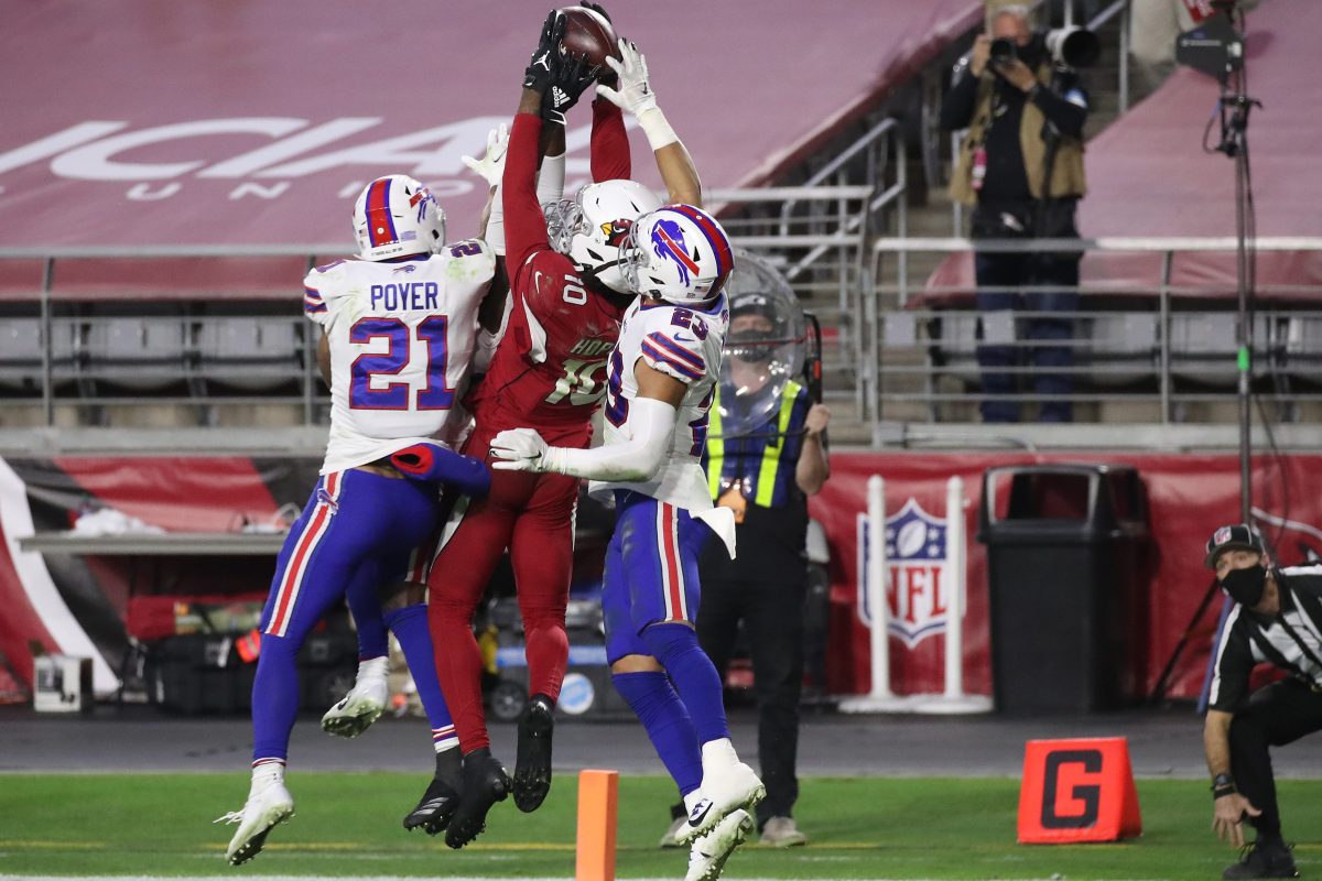 See DeAndre Hopkins Make NFL's Catch of the Year as Cardinals Stun...