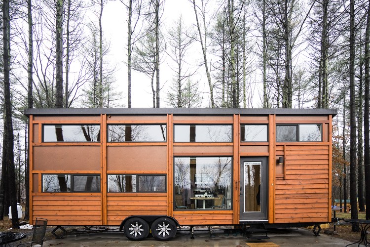 Review: In the Catskills, A Tiny House Resort Looms Large
