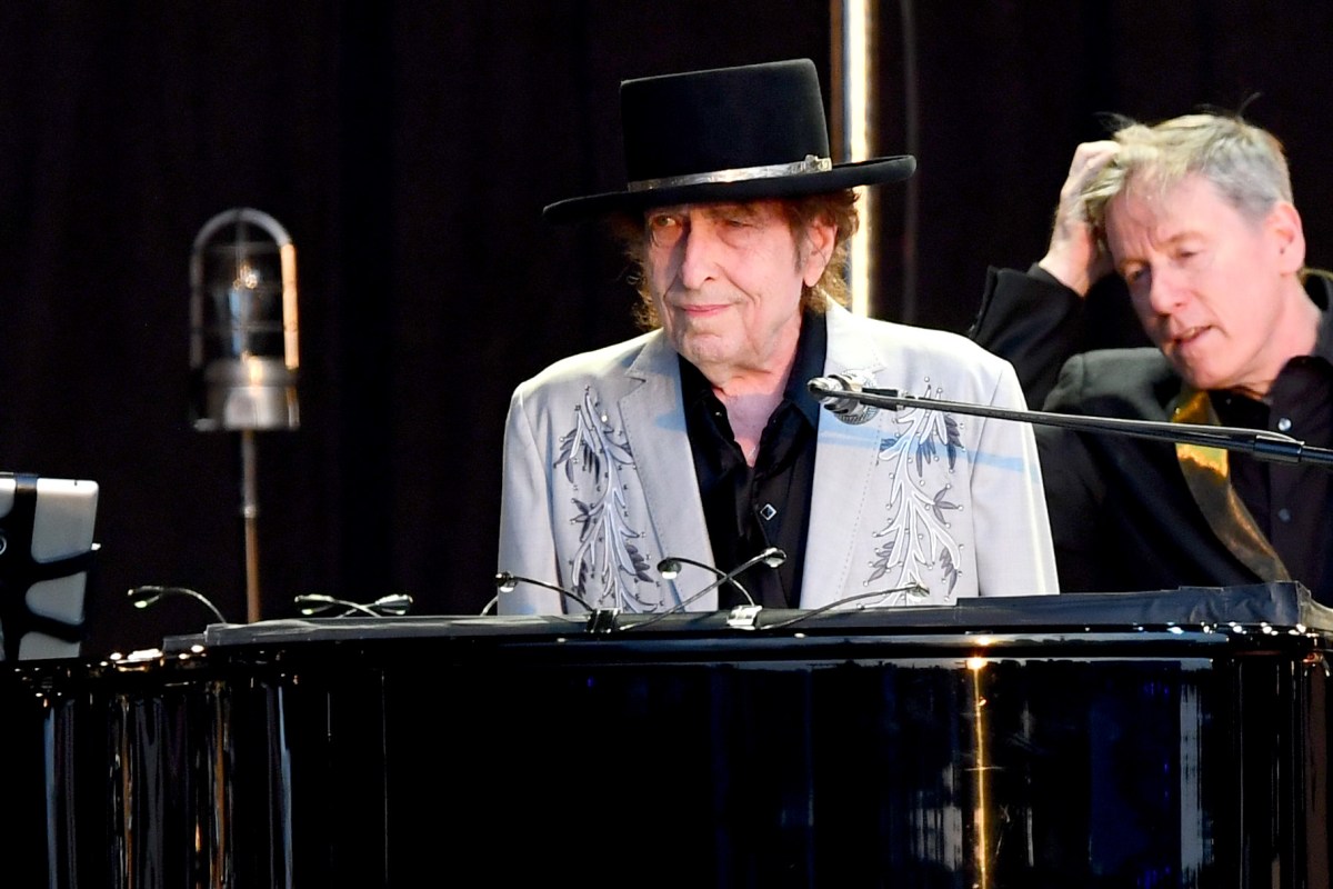 Bob Dylan Sells His Entire Catalog to Universal Music Publishing