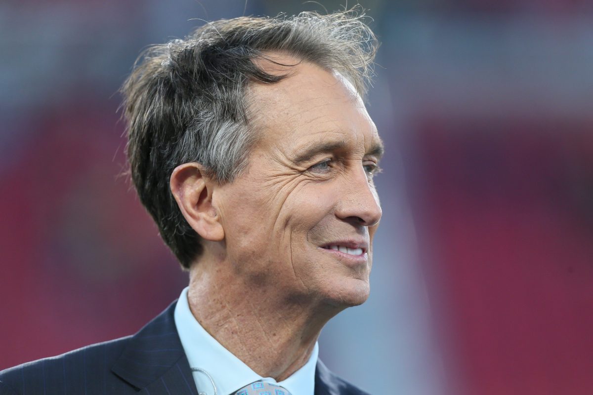 NBC's Cris Collinsworth Apologizes for Remark About Female NFL Fans