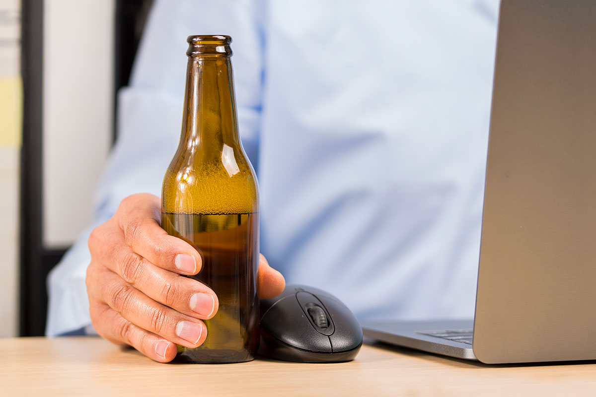 Study: Binge Drinking Increases With Every Lockdown Week - InsideHook