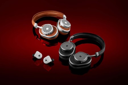 Master & Dynamic Boxing Day sale