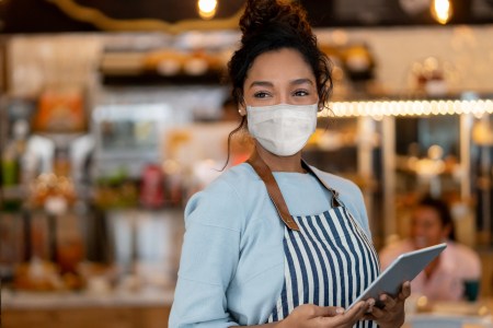 Restaurant Servers Are Getting Harassed in Brand New Ways, Thanks to the Pandemic