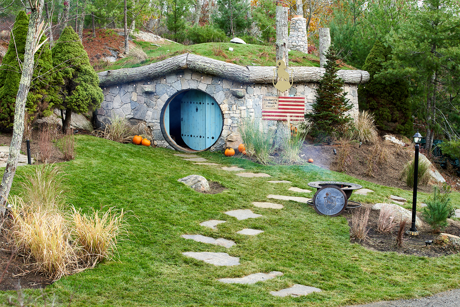 Review: I Ate a Four-Course Whiskey Dinner in a Literal Hobbit House