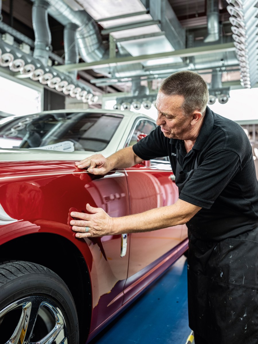 <strong>Hand-Painting</strong><br>“I was surprised by how the hand-painting is handled largely by one person, which means that every Rolls-Royce vehicle with coachlines has passed through Mark Court's area at the Goodwood facility.” — Van Booy