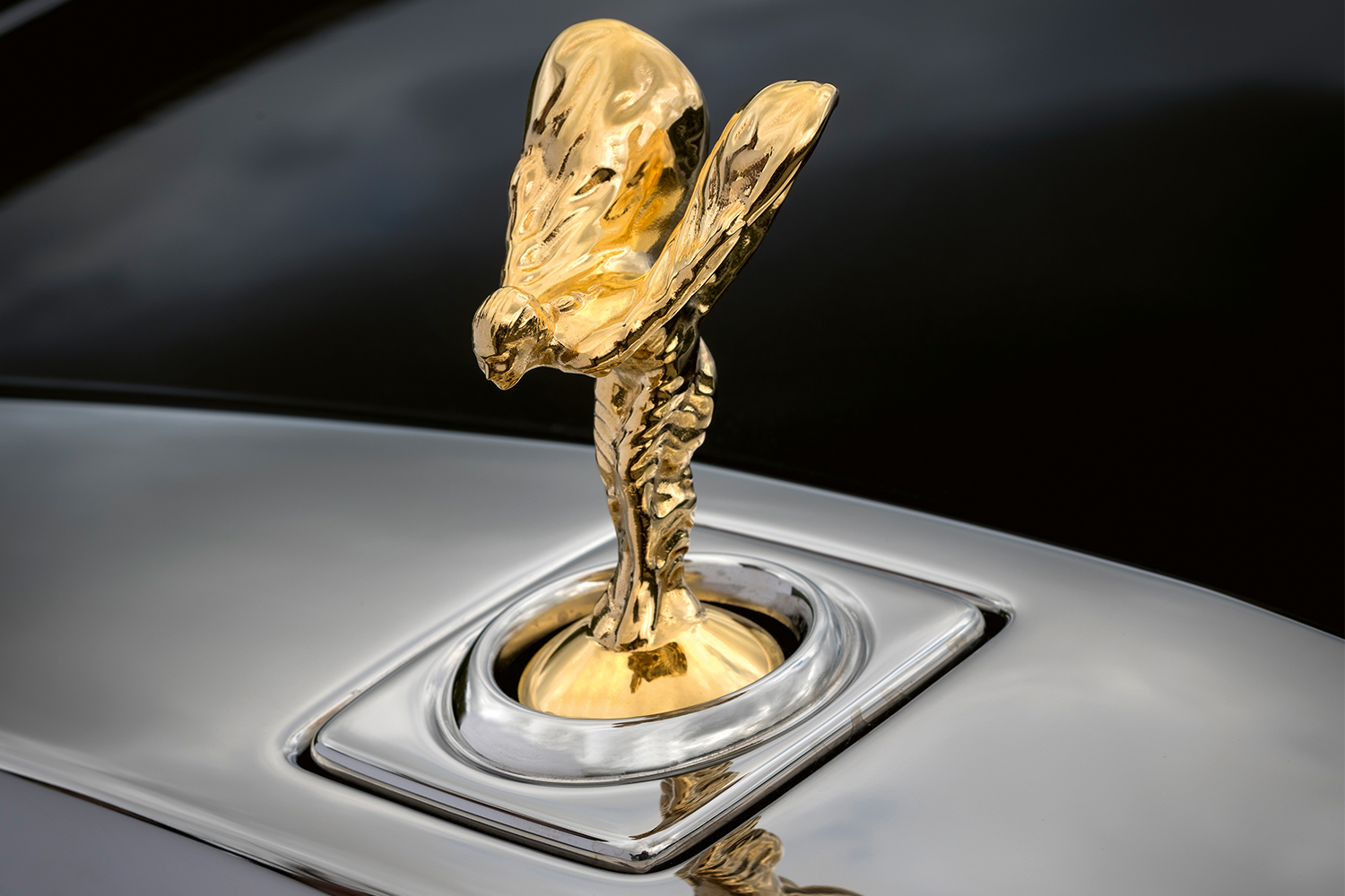 What Makes a Rolls-Royce Car Worth the Price Tag? - InsideHook