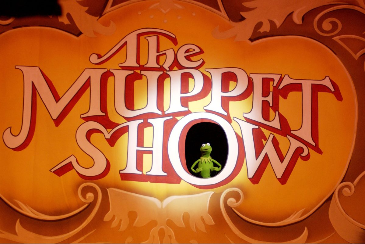 Kermit in The Muppet Show title card