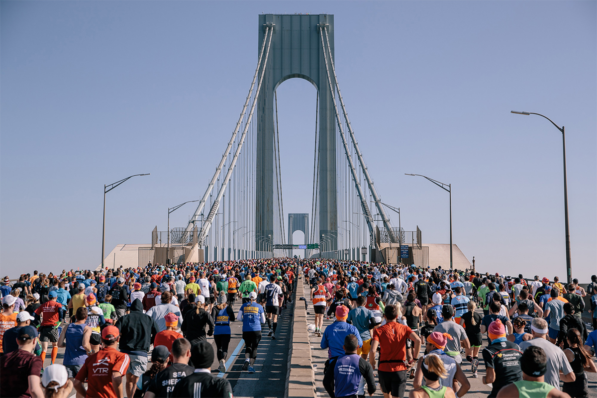 Runners cross the Verrazano Bridge to begin the NYC Marathon