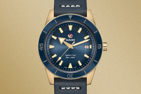 A close-up of the Rado Captain Cook Bronze watch in blue