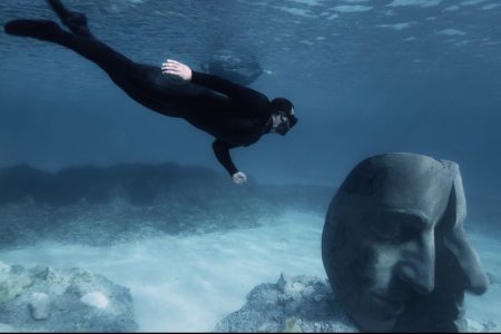 Underwater sculpture