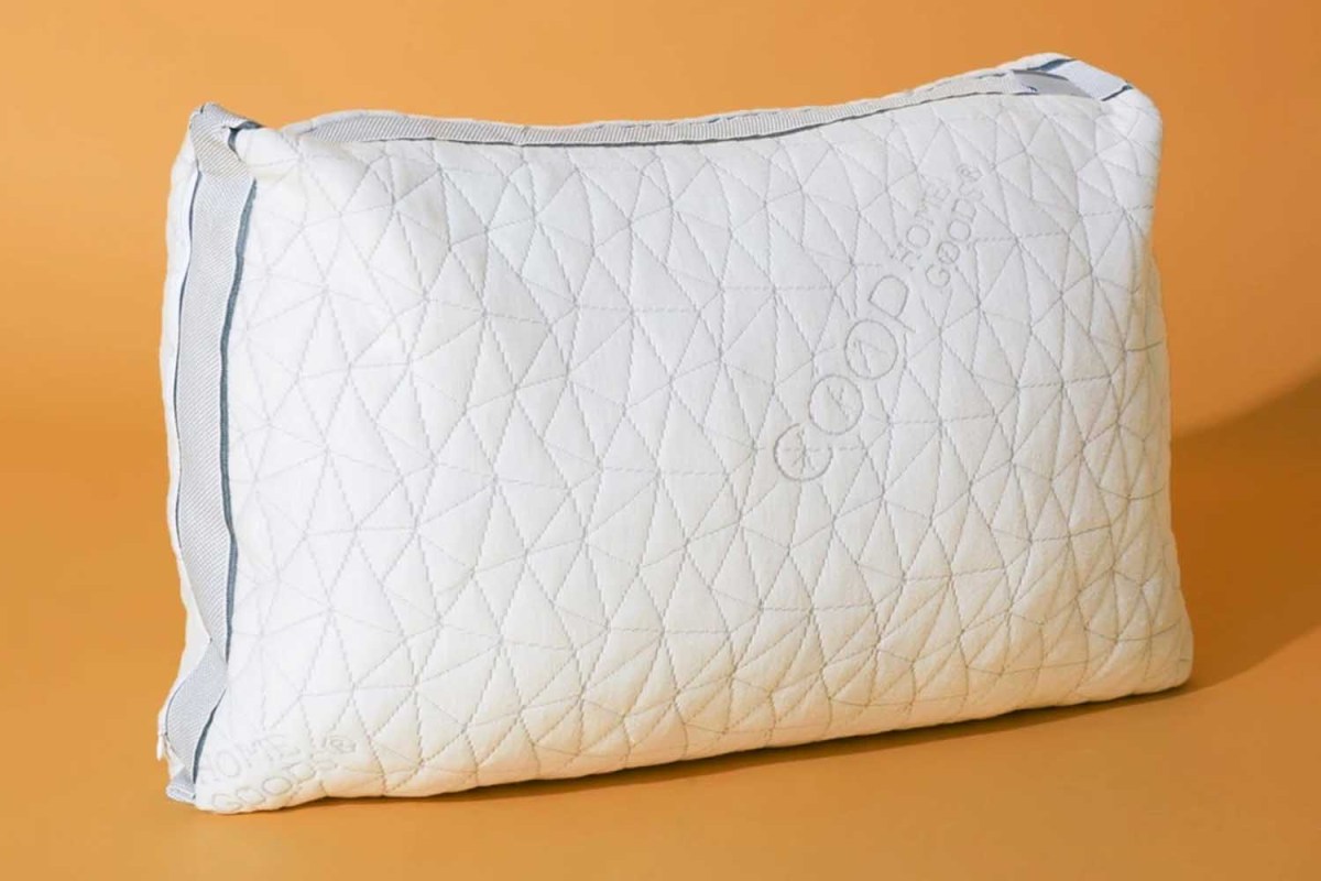 Deal: This Pillow Saved My Neck. It’s Finally on Sale.