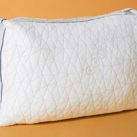 The Pillow That Saved Our Neck Is 20% Off