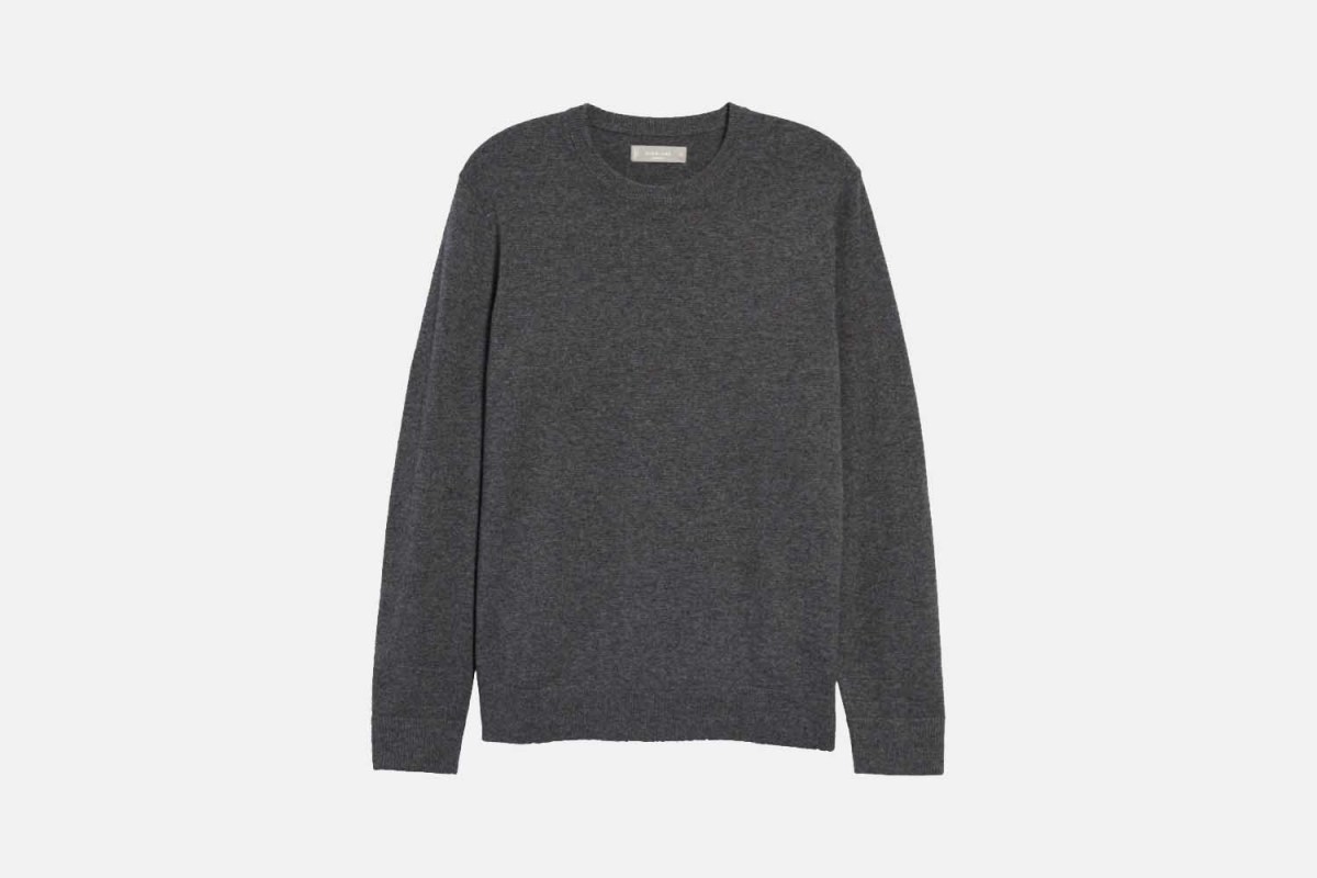 Deal: Everlane’s Cashmere Crewneck Sweater Is 60% Off