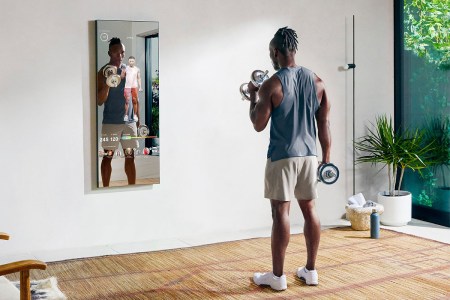 mirror lululemon deal