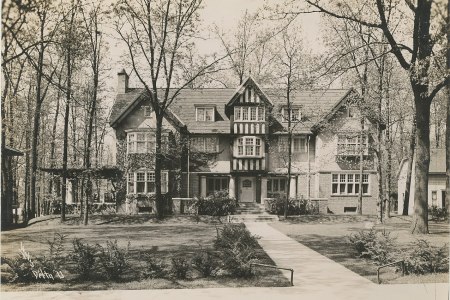 Delta Upsilon Fraternity House, University of Michigan
